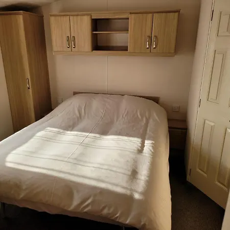 Lovely Static Caravan At Billing Aquadrome Northampton Exterior photo