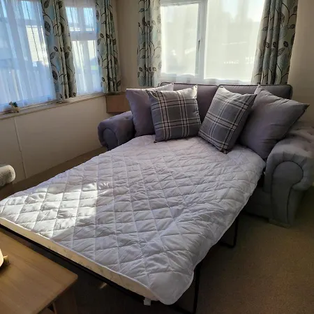Lovely Static Caravan At Billing Aquadrome Northampton Exterior photo